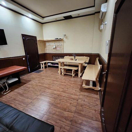 Київські Ночі Kyiv Exterior foto
