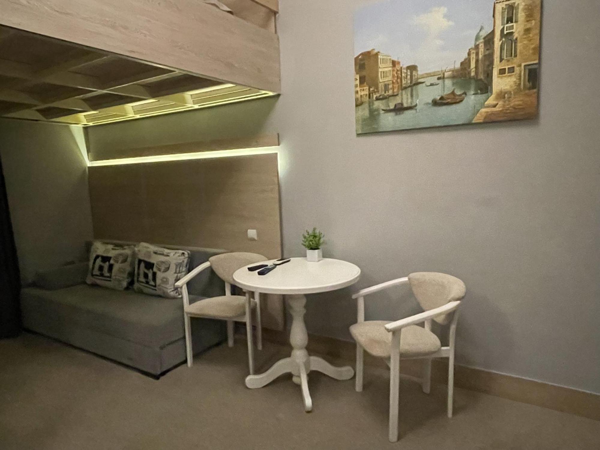 Київські Ночі Kyiv Exterior foto
